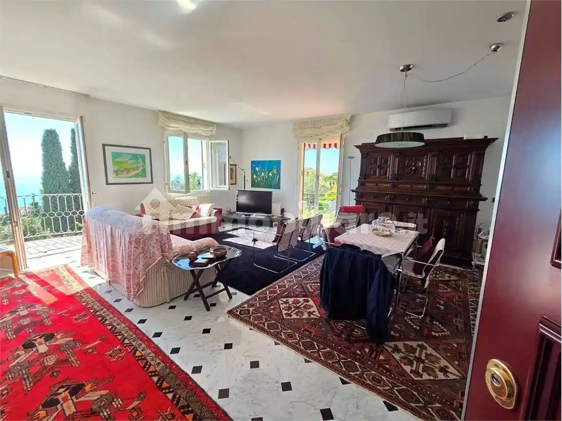 Quadrilocale via Dei Colli , 36, Zona Collinare, Bordighera - foto 2