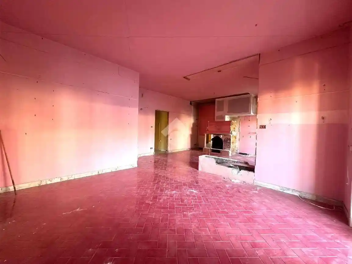 Quadrilocale via enrico de nicola 25, Torre del Greco - foto 4