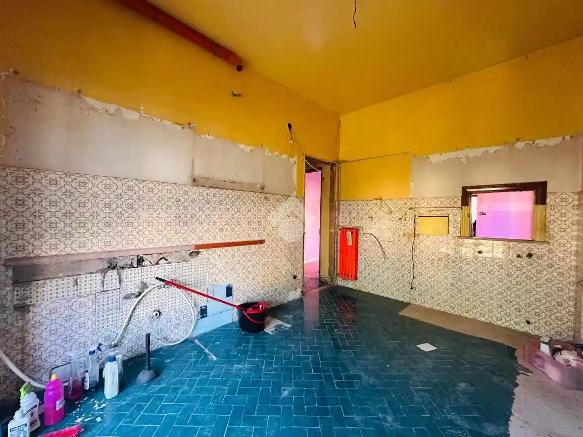 Quadrilocale via enrico de nicola 25, Torre del Greco - foto 5