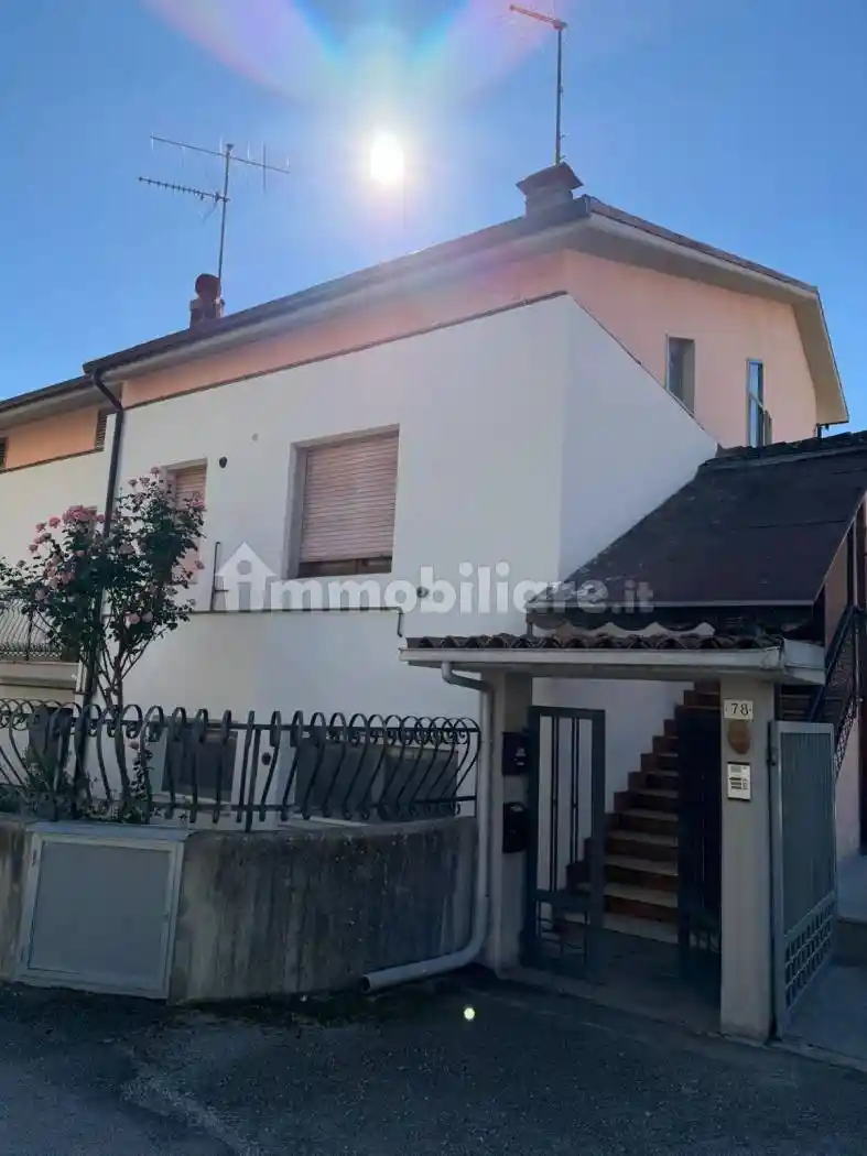 Appartamento in affitto a L'Aquila