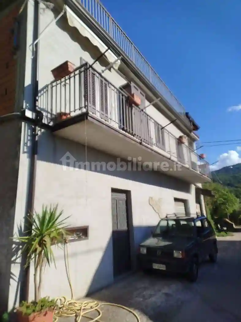 Terratetto unifamiliare Contrada Contura 22, Castell'Umberto - foto 4