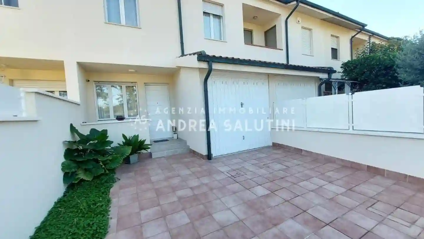 Villetta a schiera - foto 2