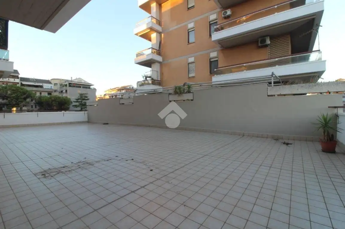 Appartamento in vendita a Pescara