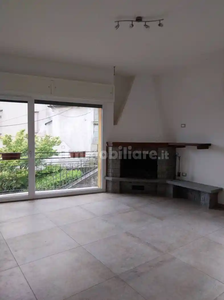 Appartamento via Castello 10, Brenta - foto 5