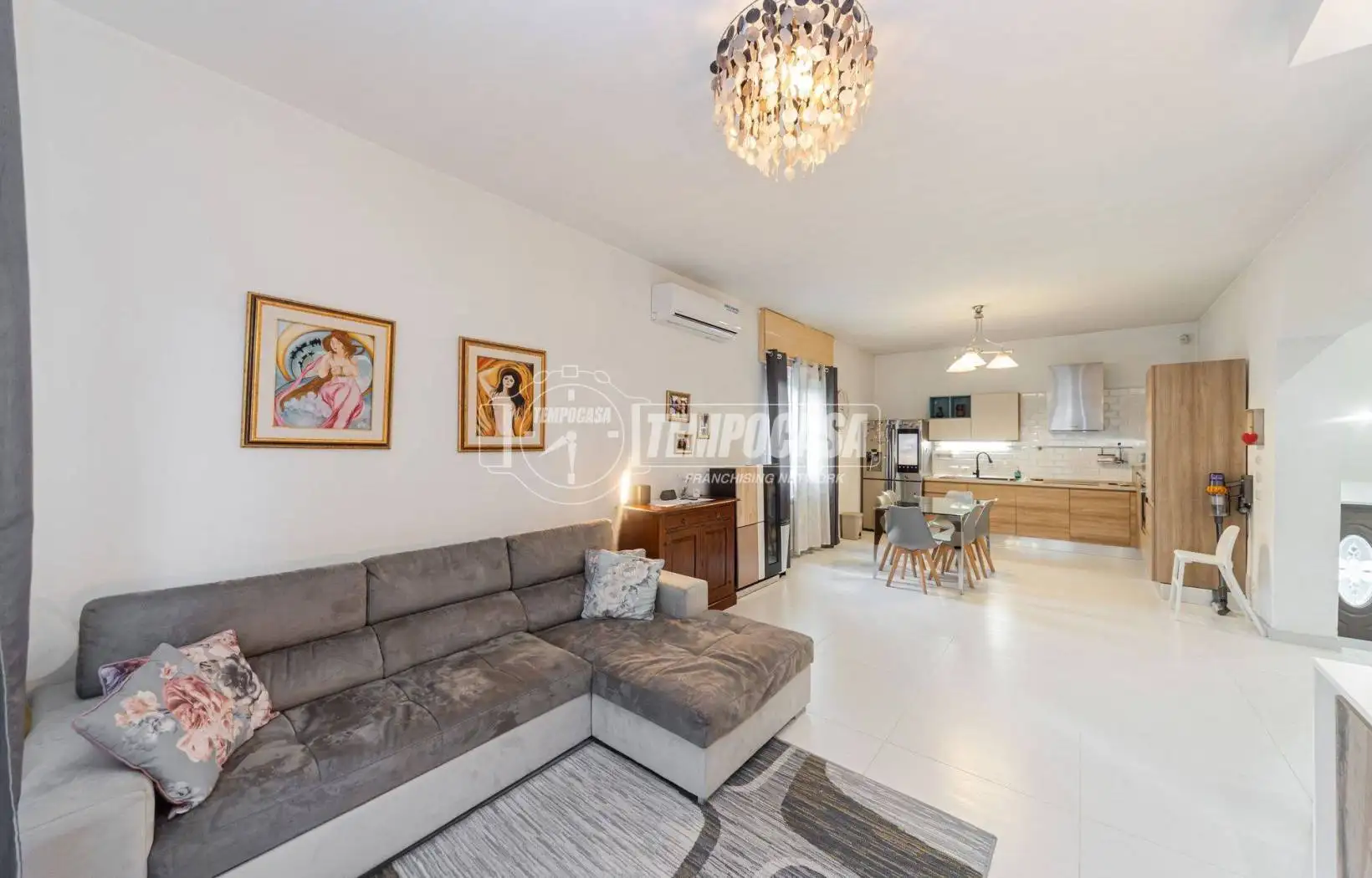 Villa in vendita a Veduggio con Colzano