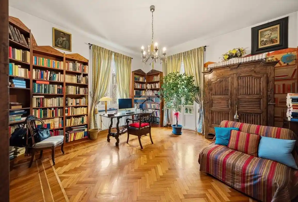 Appartamento in vendita a Parma