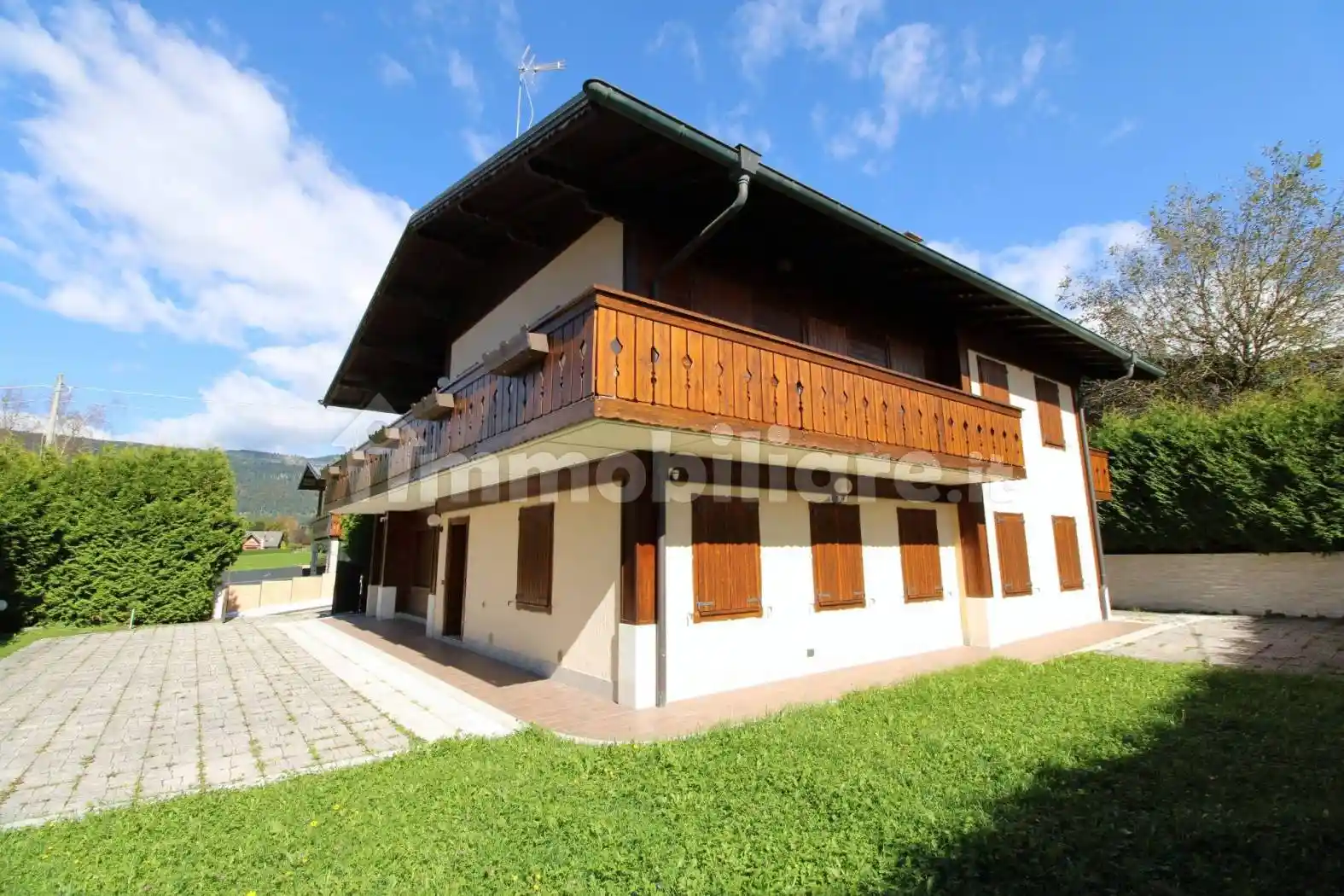 Villa unifamiliare via Padova, Centro, Asiago - foto 2