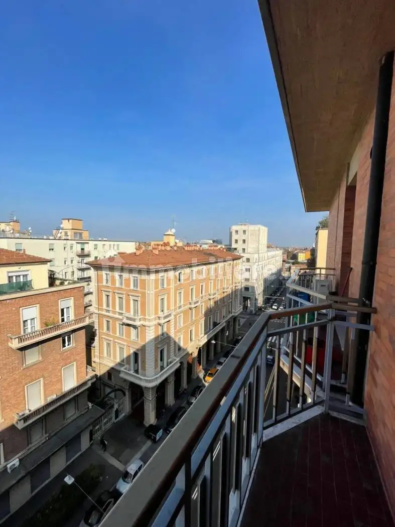 Appartamento in affitto a Bologna