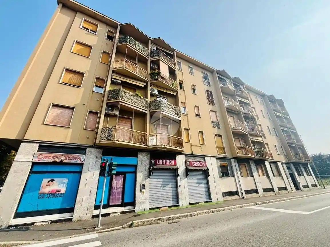 Appartamento in vendita a Monza