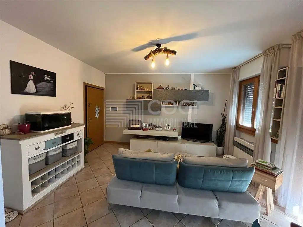 Quadrilocale buono stato, terzo piano, Bagnara di Romagna - foto 4