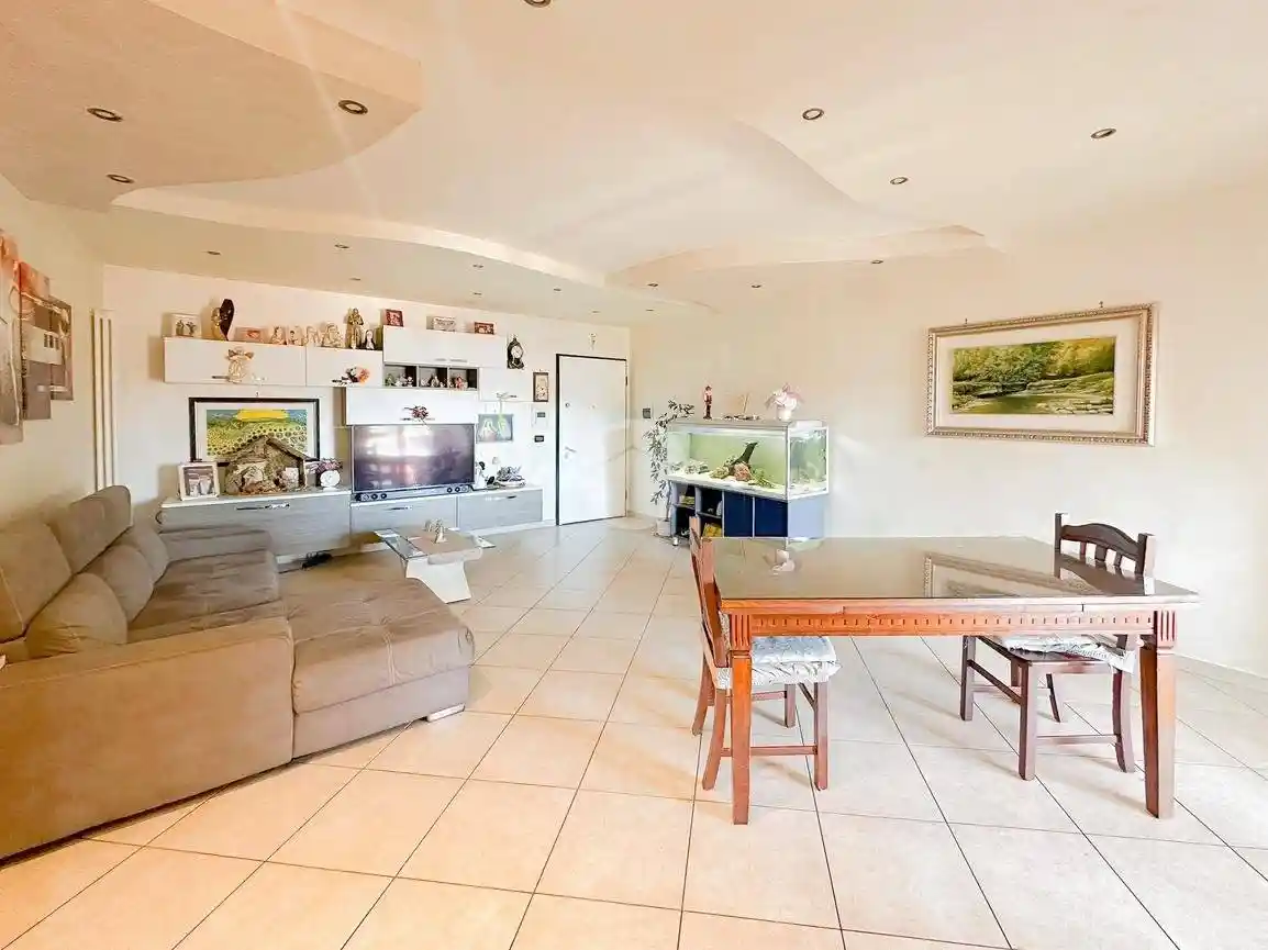 Appartamento via Pasquale Coppa Zuccari, Centro, Teramo - foto 3