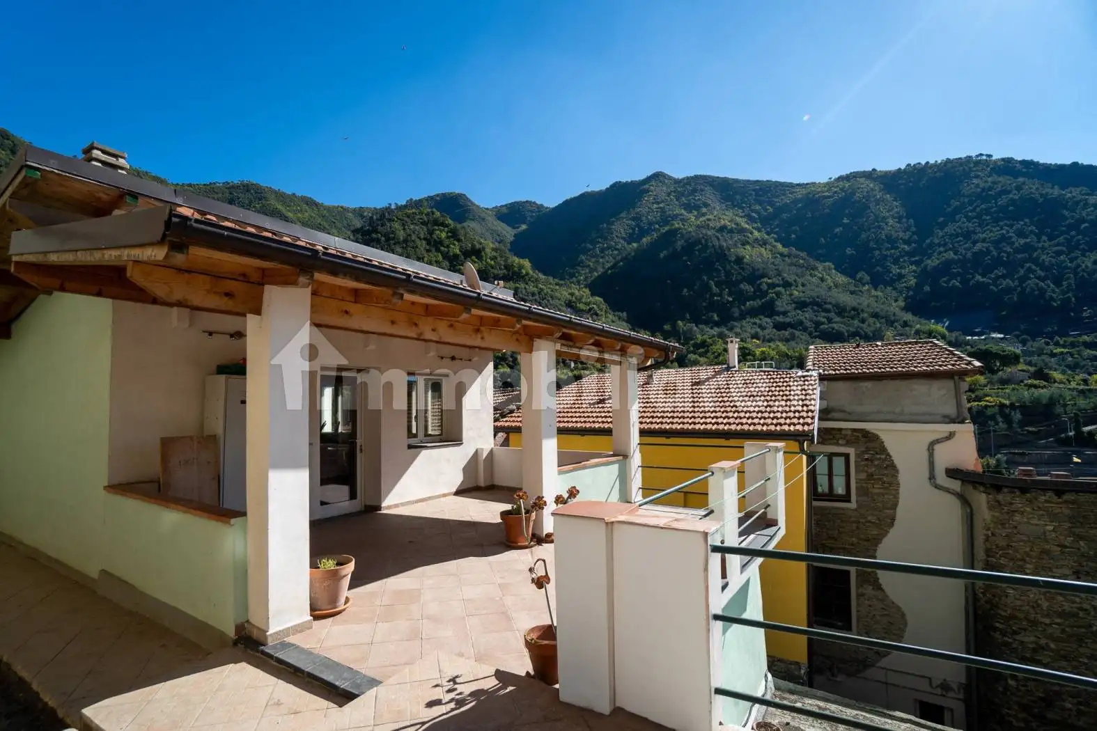 Casa indipendente in vendita a Badalucco