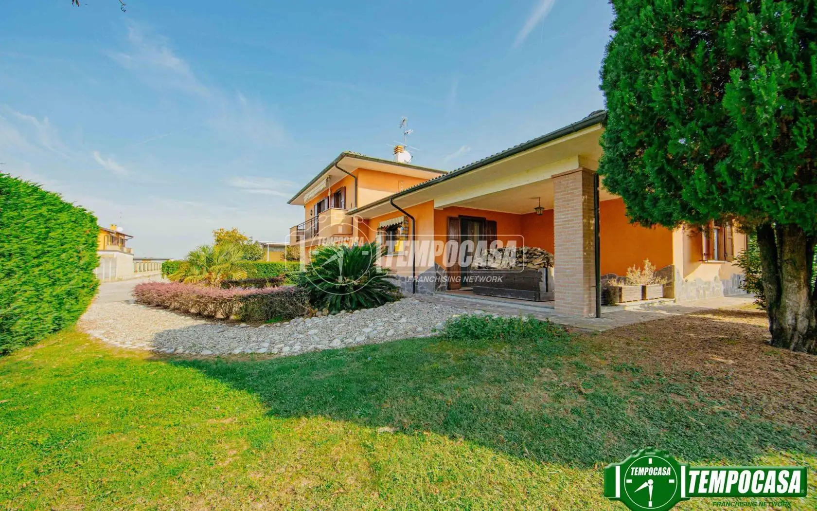 Villa in vendita a Albuzzano