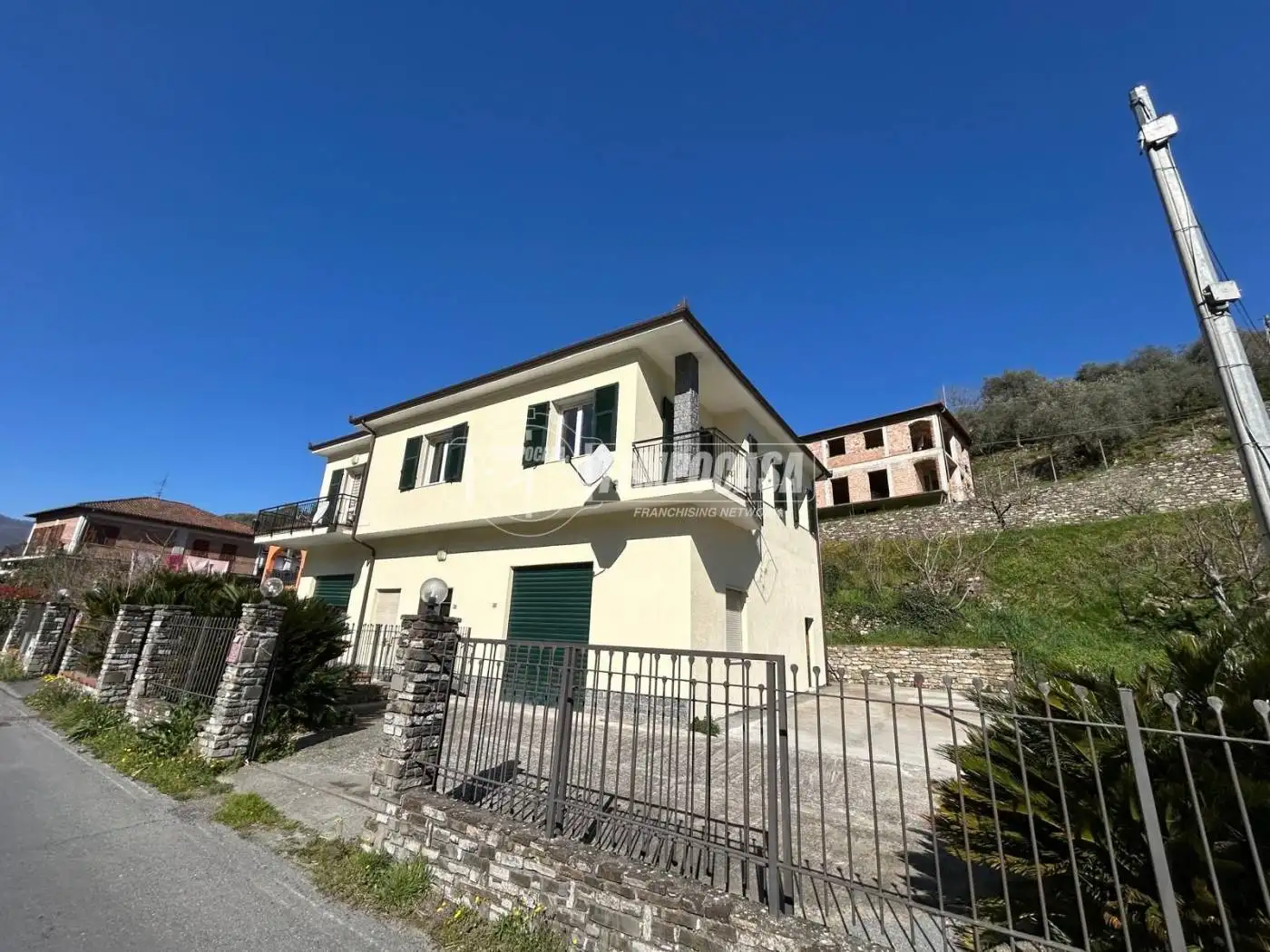 Casa indipendente in vendita a Stellanello