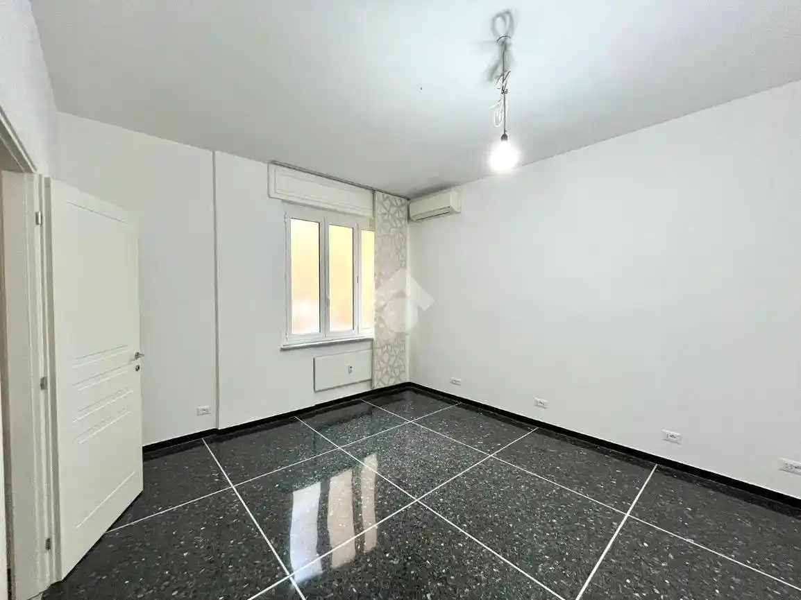 Bilocale via XX Settembre 20, Quadrilatero, Genova - foto 3
