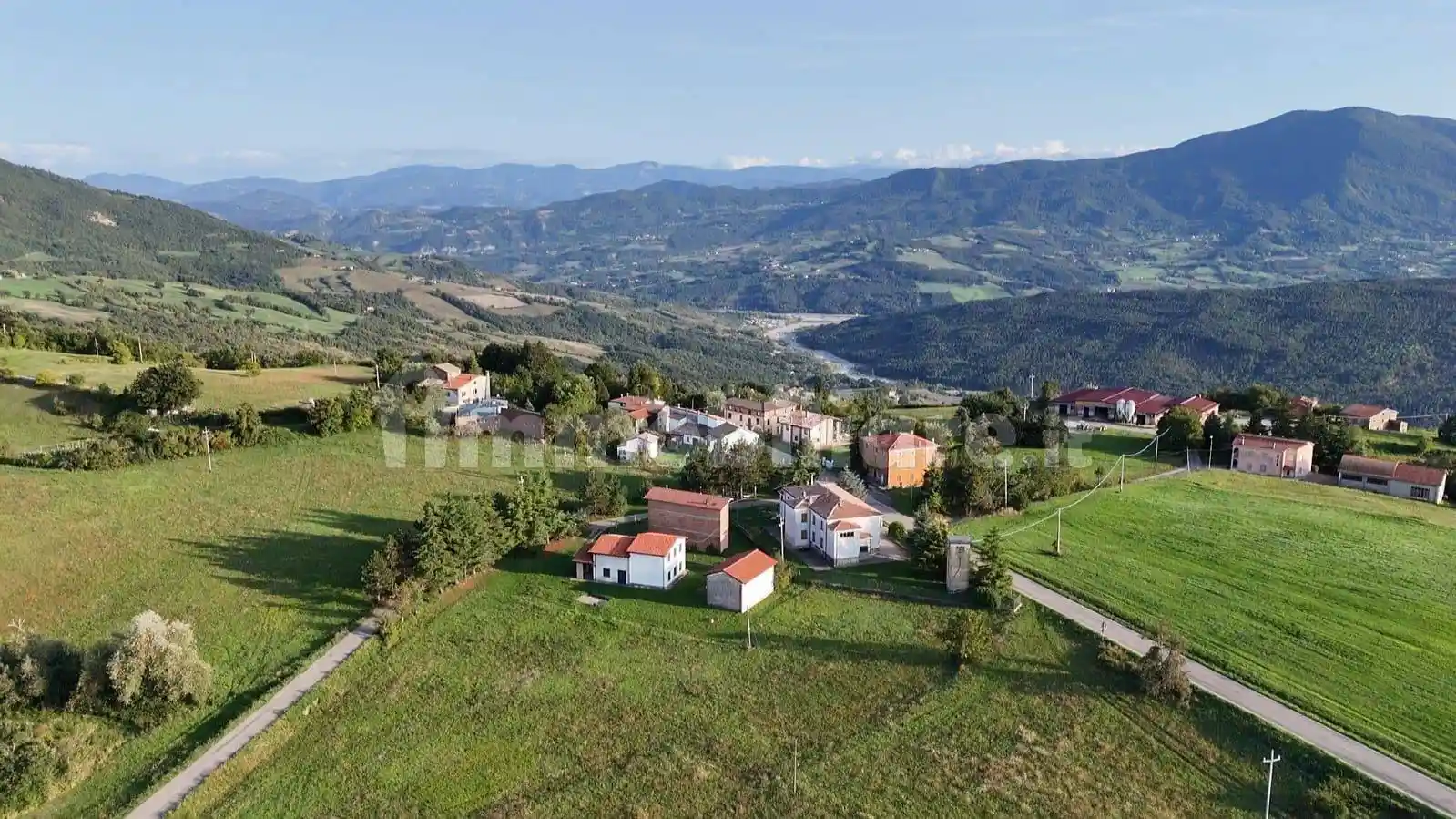 Rustico Strada Castellaro 72, Pellegrino Parmense - foto 2