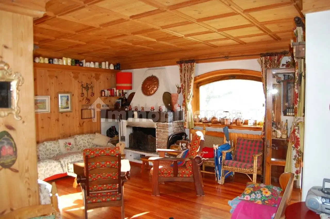 Villa in vendita a Borca di Cadore
