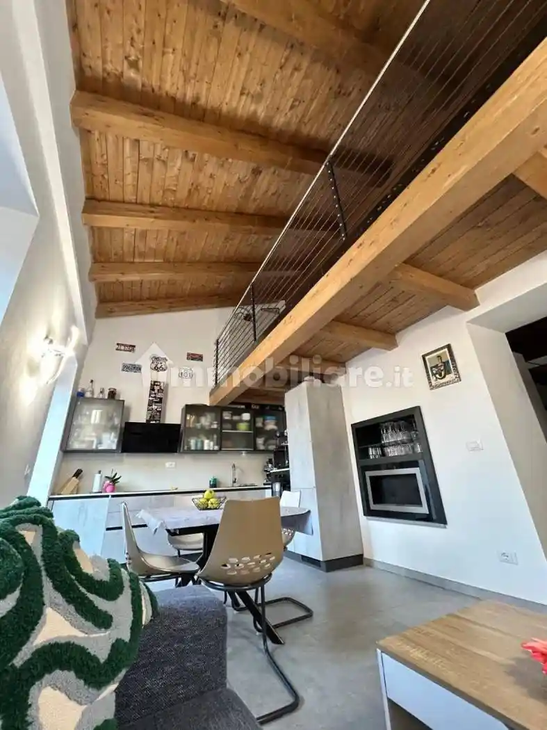 Bilocale via del Duomo, Centro Storico, Pinerolo - foto 2