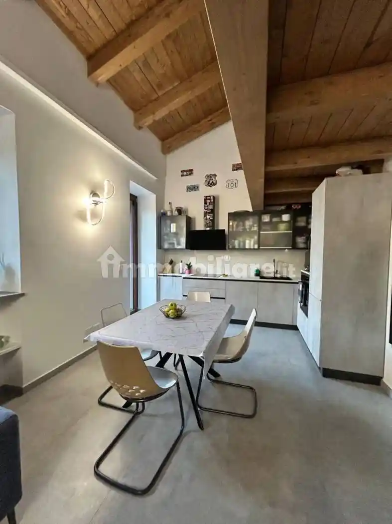 Bilocale via del Duomo, Centro Storico, Pinerolo - foto 5