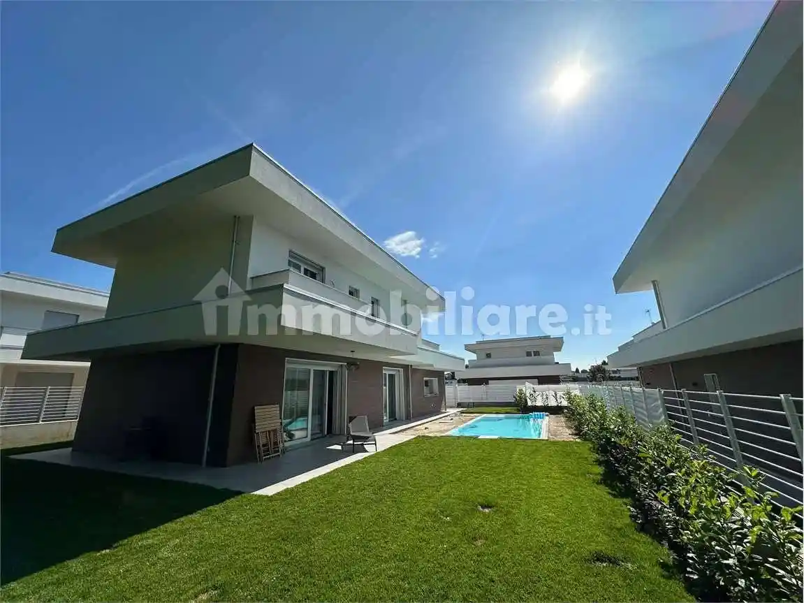 Villa unifamiliare via del cirimasco, 20, Fenegrò - foto 3
