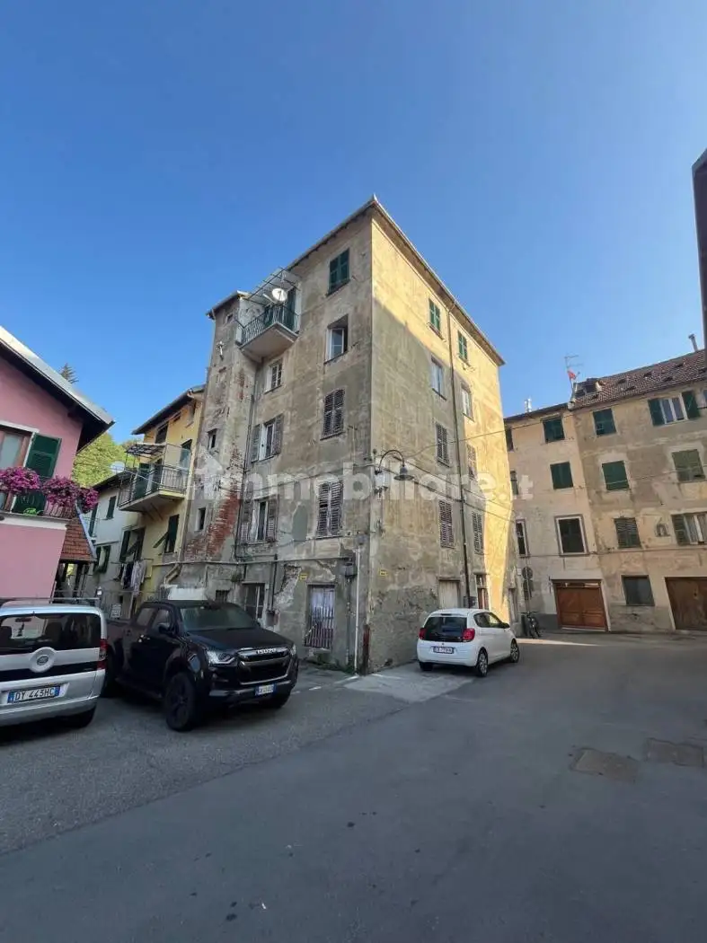 Appartamento in vendita a Rossiglione