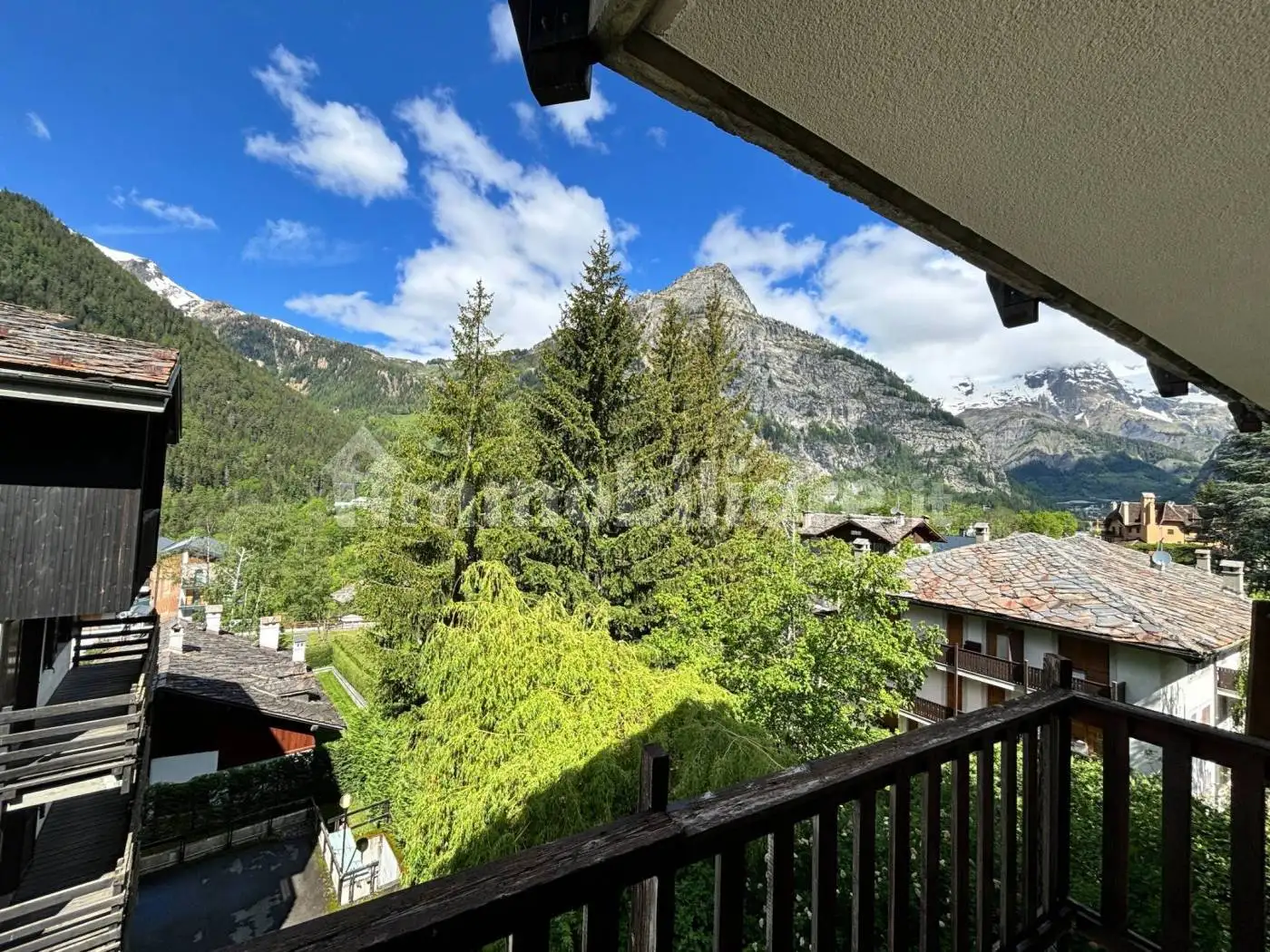 Bilocale via Regionale 31, Centro, Courmayeur - foto 2