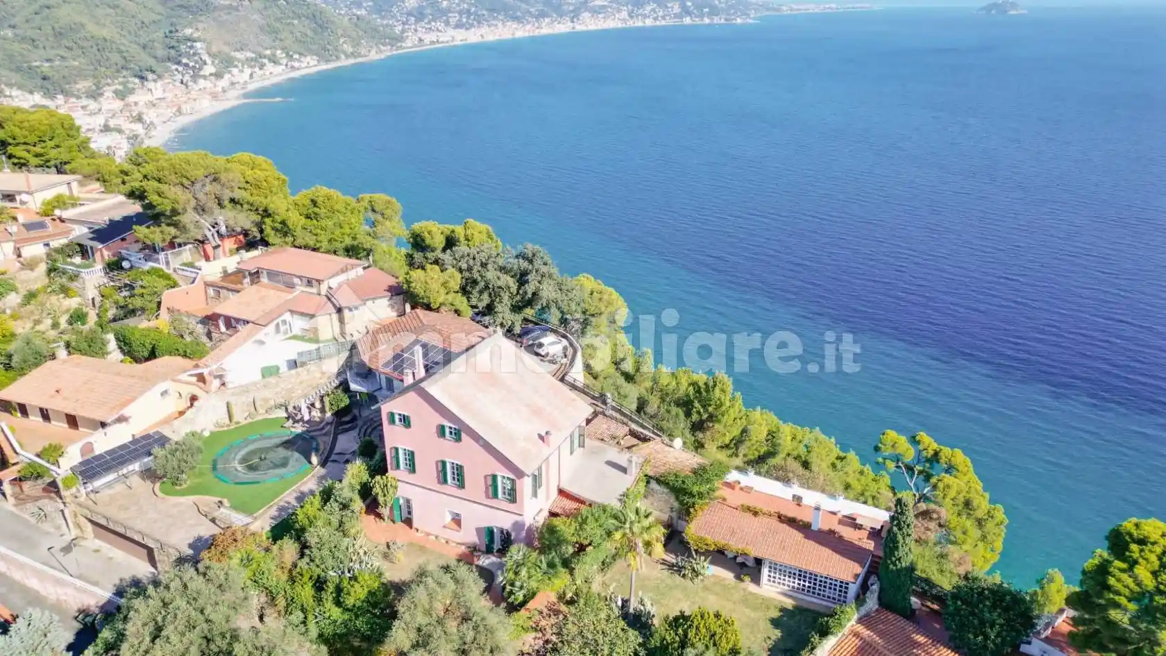 Villa in vendita a Andora