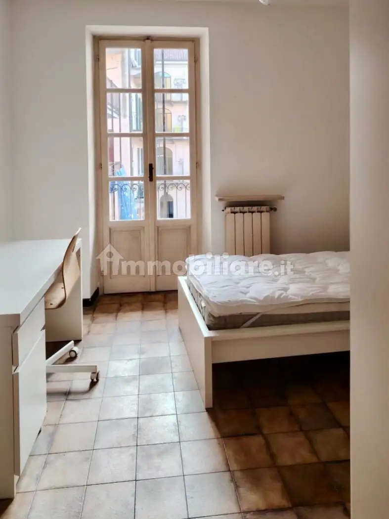 Appartamento in affitto a Novara