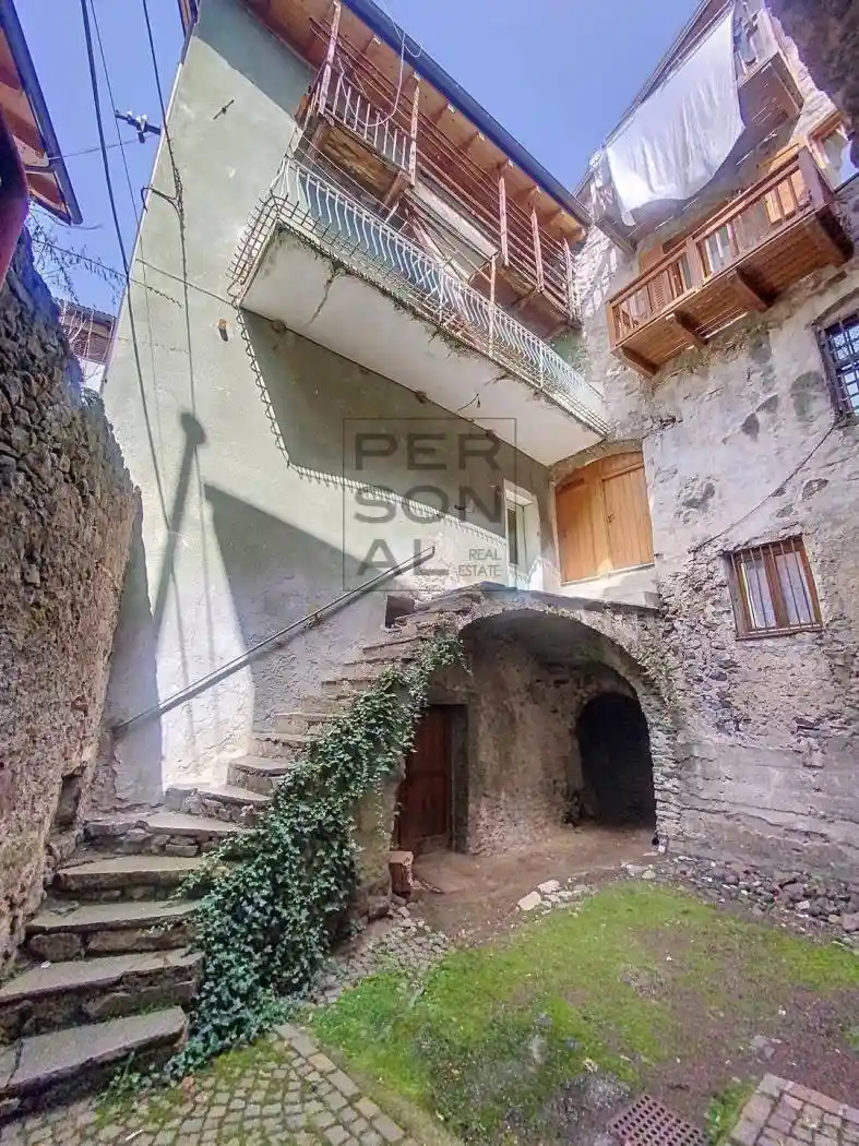 Terratetto unifamiliare 143 m², da ristrutturare, Cembra Lisignago - foto 3