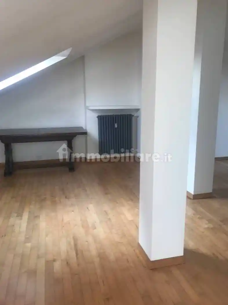 Mansarda Strada Genova 147, Aje, Moncalieri - foto 2