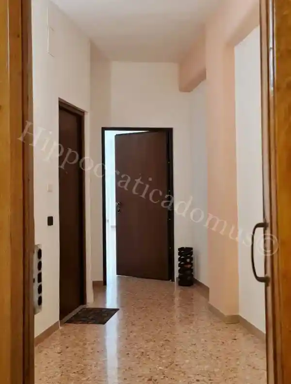 Trilocale via Mario Iannelli, Centro Storico - Teatro Verdi, Salerno - foto 2