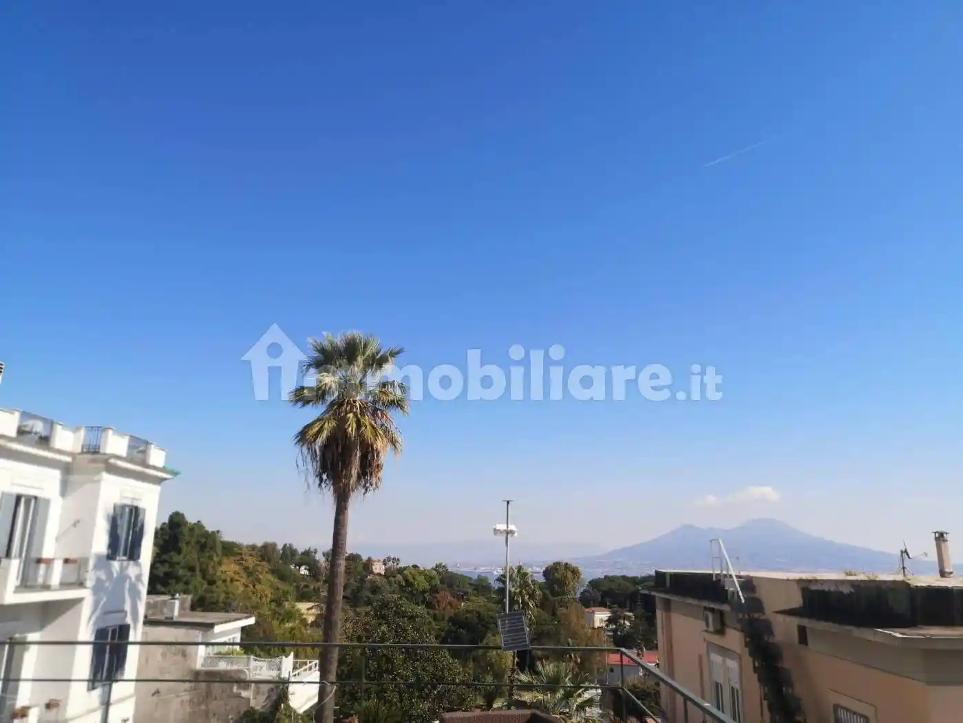 Appartamento in affitto a Napoli
