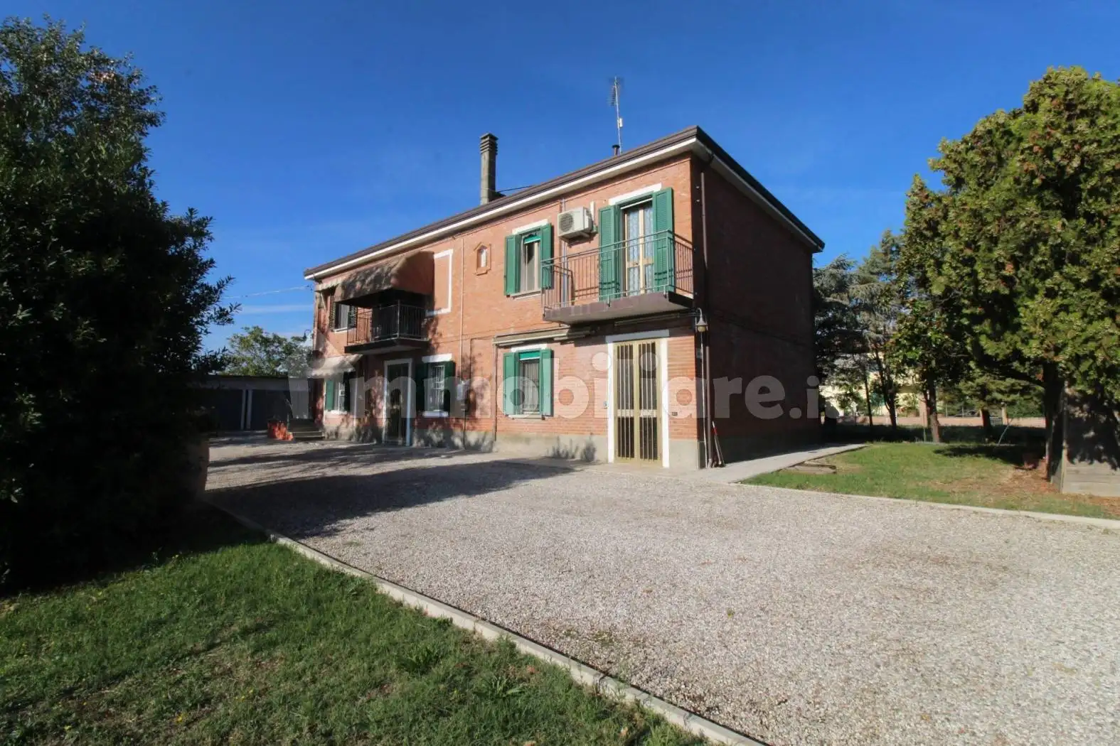 Casa indipendente in vendita a Medicina