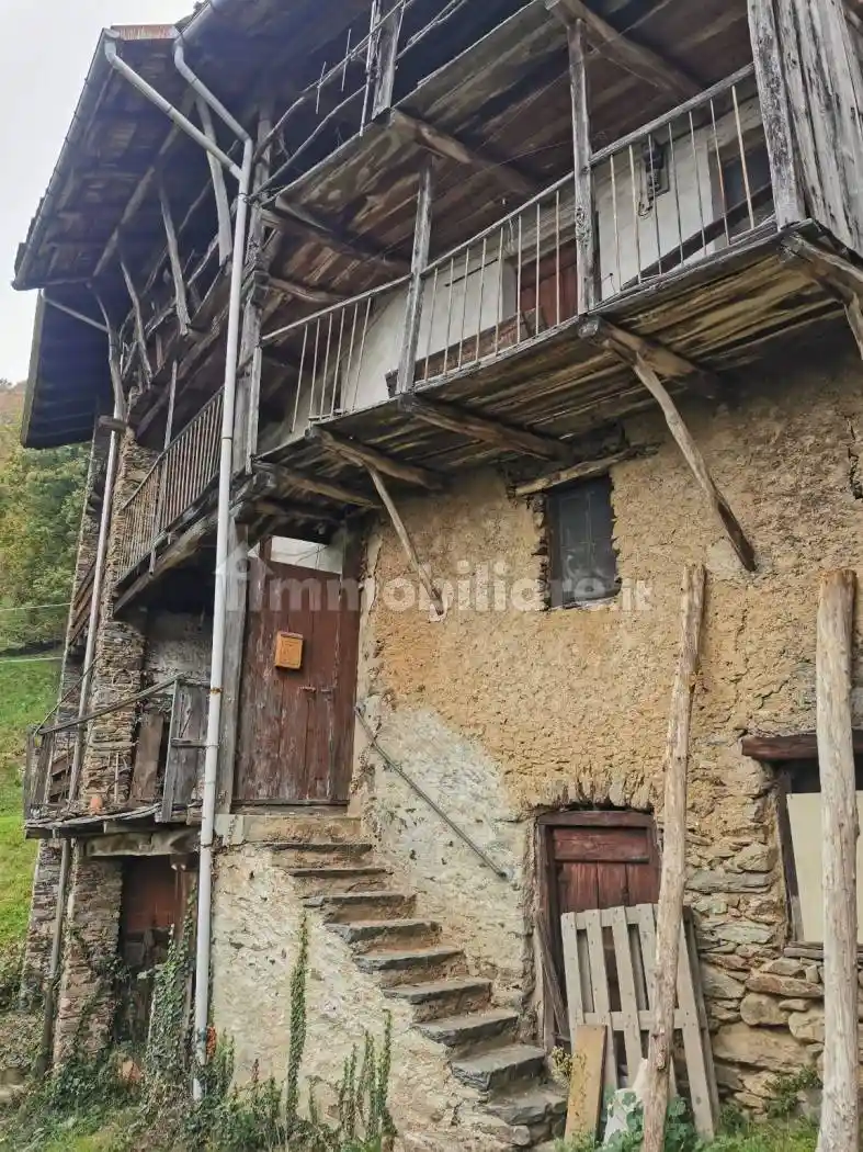 Terratetto unifamiliare Località Solivo e Volta 19, Varallo - foto 3