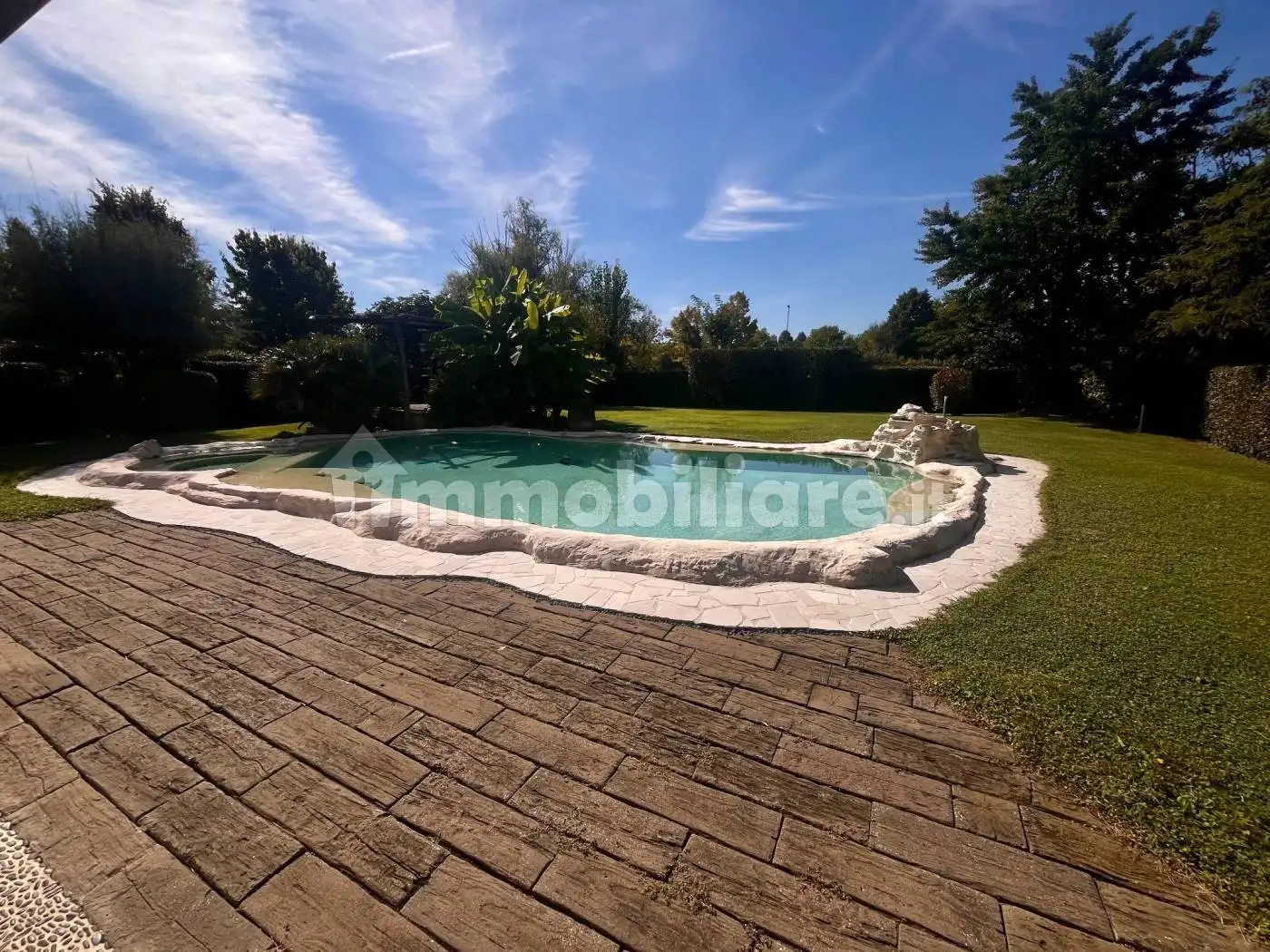 Villa in vendita a Castel San Pietro Terme