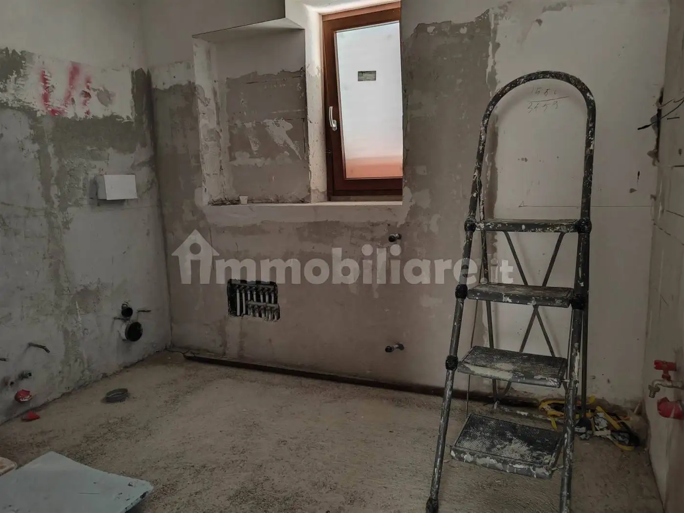 Trilocale ottimo stato, piano terra, Centro, Bagnoli Irpino - foto 4