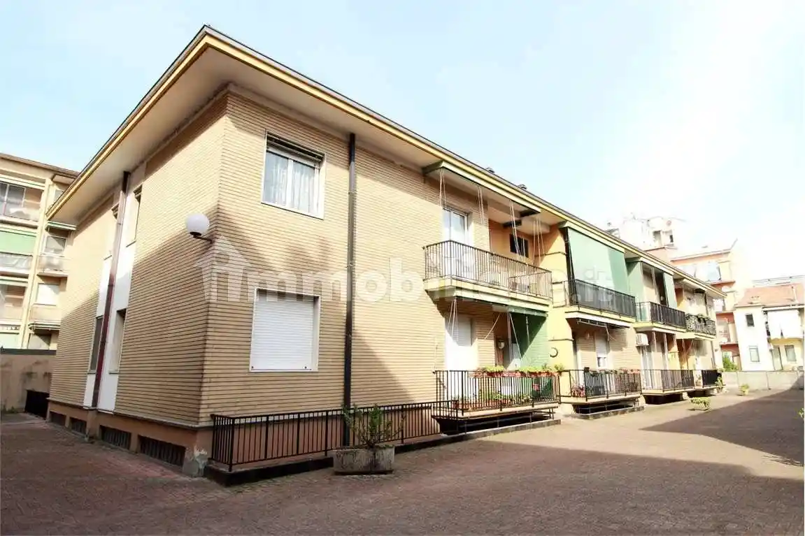 Appartamento in vendita a Novara