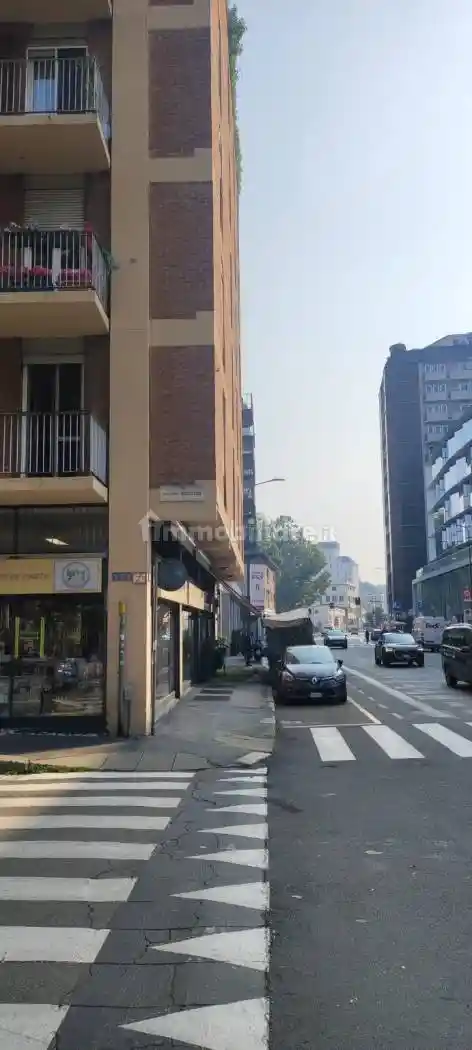 Trilocale via Ippolito Rosellini 8, Isola, Milano - foto 4