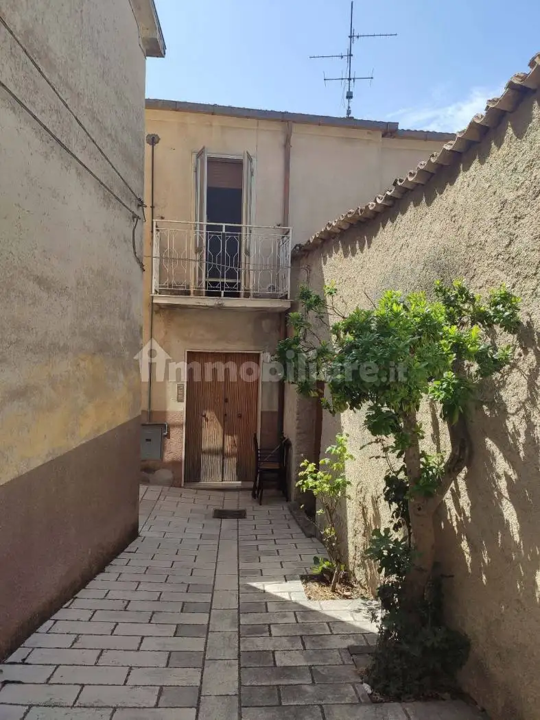 Casa indipendente in vendita a Spinete