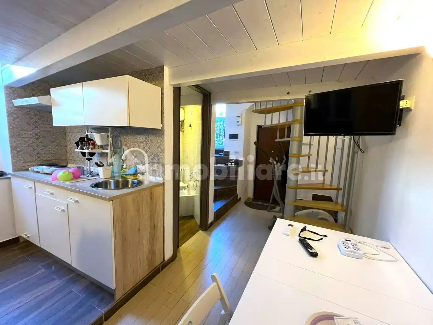 Monolocale piazza Vittorio Emanuele, Ceglie del Campo, Bari - foto 3