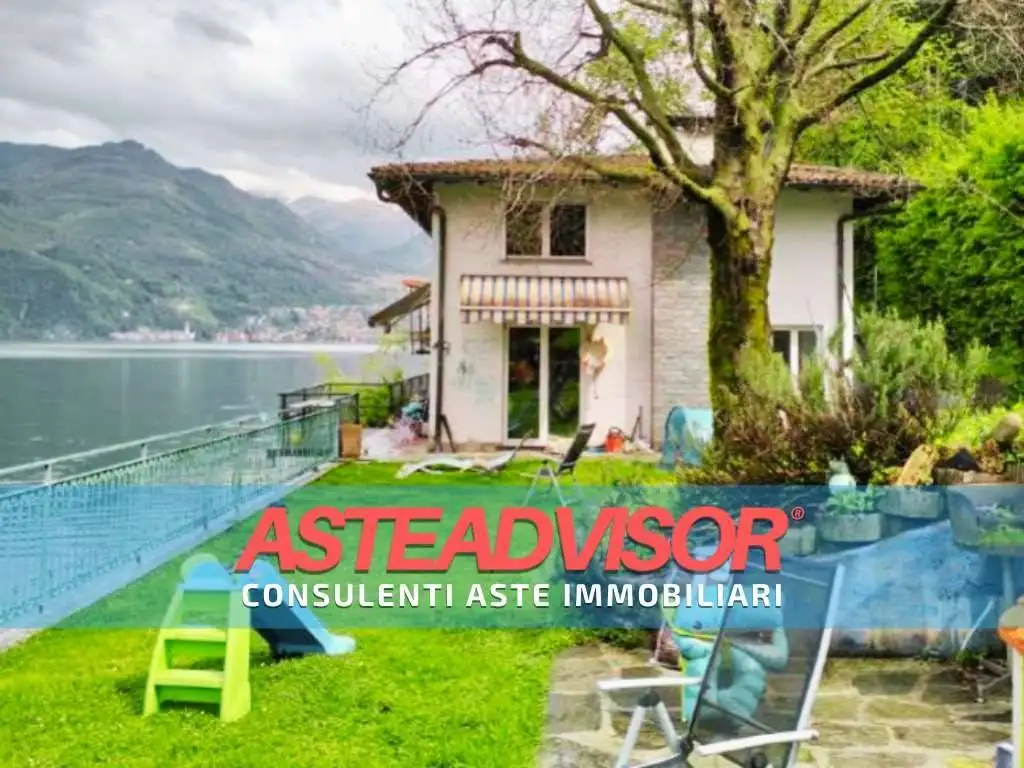 Villa in asta a Claino con Osteno