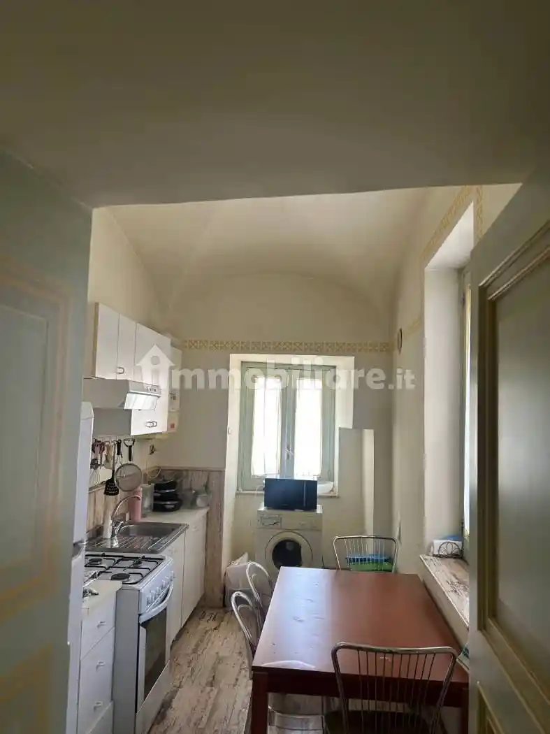 Trilocale largo Sant'Elena 1/a, Corso Trieste, Caserta - foto 5