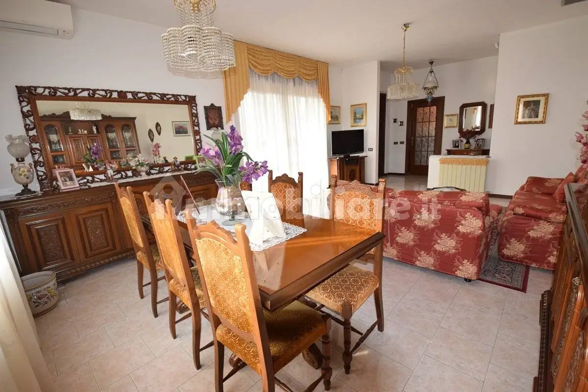 Villa unifamiliare via delle Betulle, Busnago - foto 3