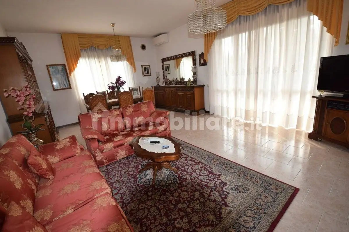 Villa unifamiliare via delle Betulle, Busnago - foto 4