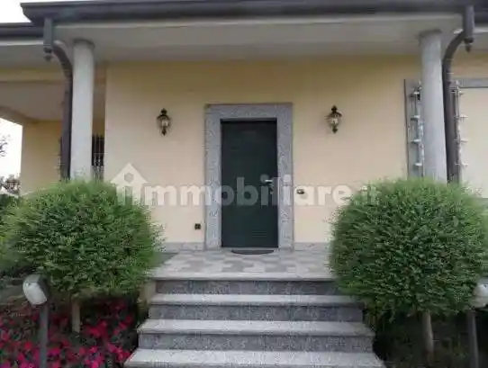 Villa all'asta via Casentino, Monza - foto 3