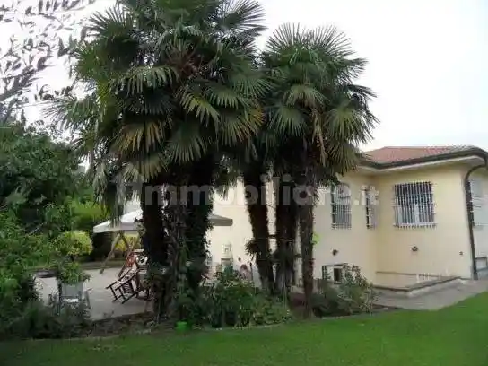 Villa all'asta via Casentino, Monza - foto 4