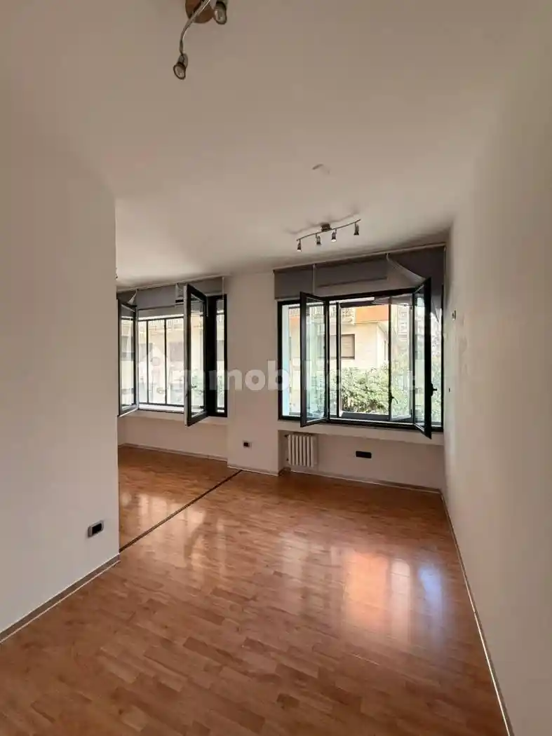 Bilocale via Armando Diaz, Centro, Salerno - foto 5