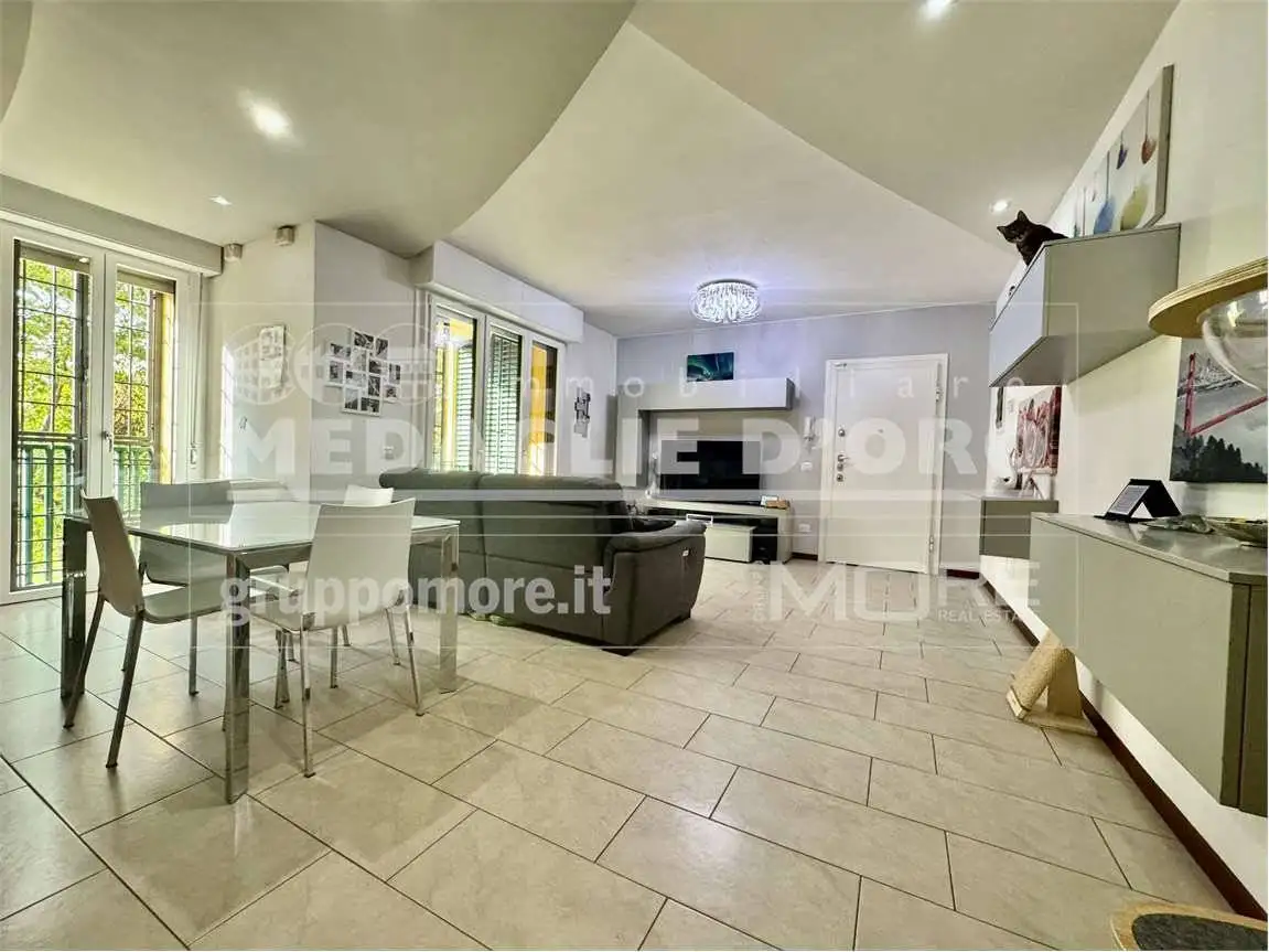 Appartamento in vendita a Modena