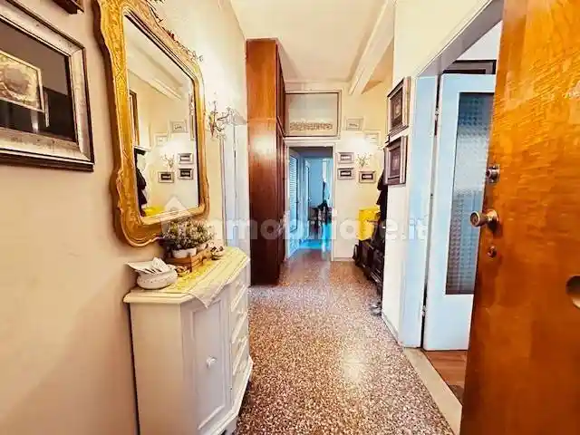 Appartamento in vendita a Modena