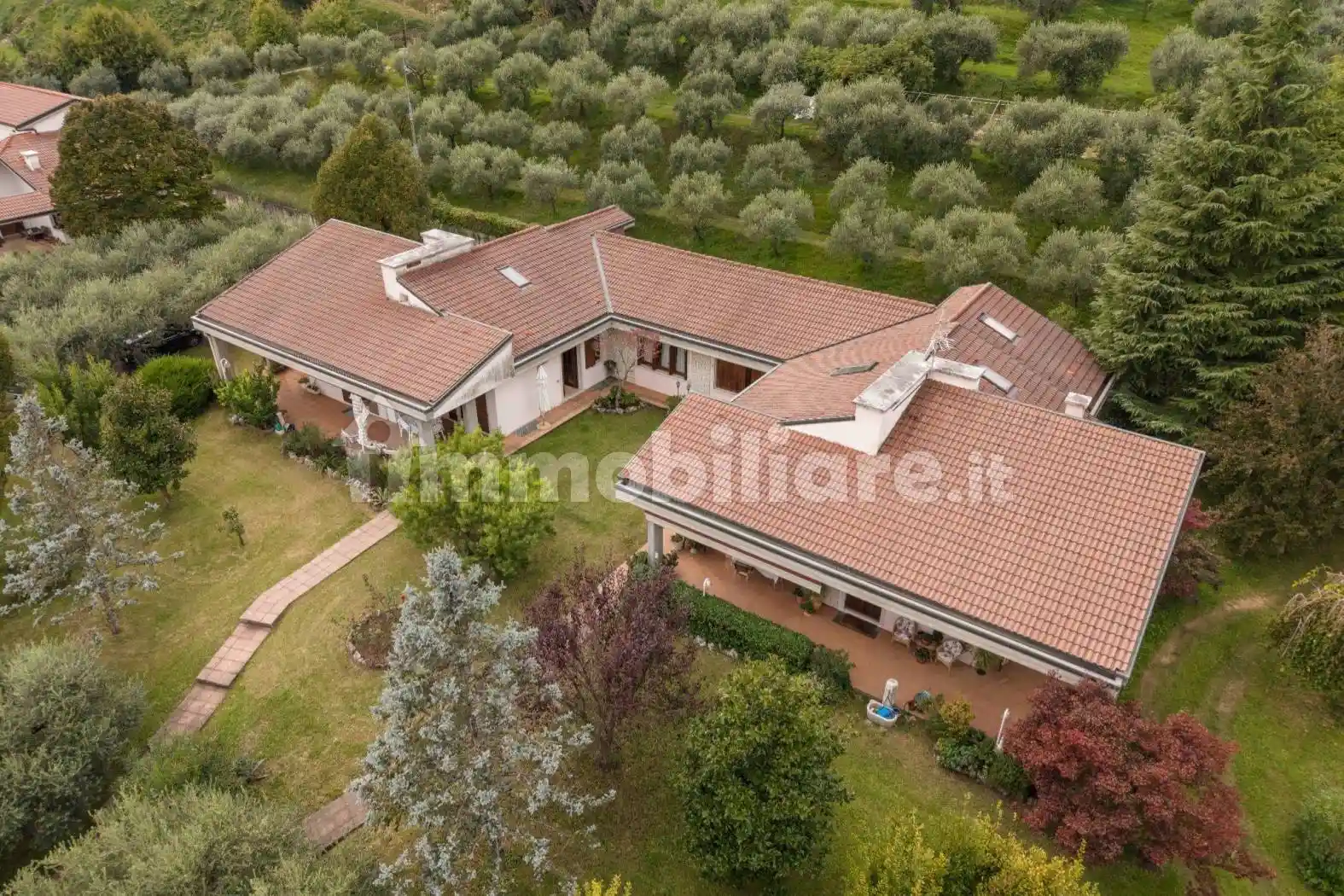 Villa bifamiliare Contrada Lumialto 8/C, Quinto, Verona - foto 4